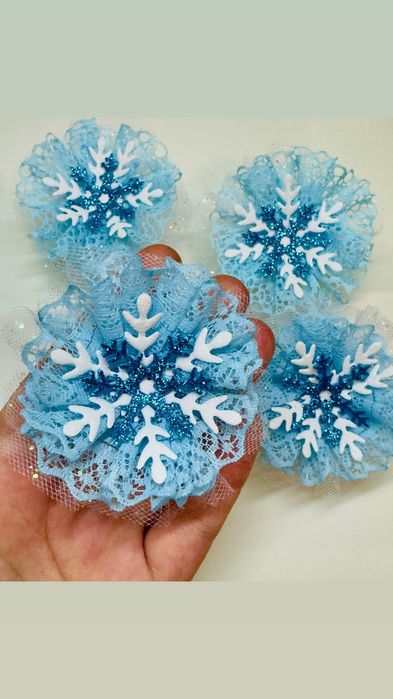 Сніжинка. Зимові бантики .Бантики для волосся.