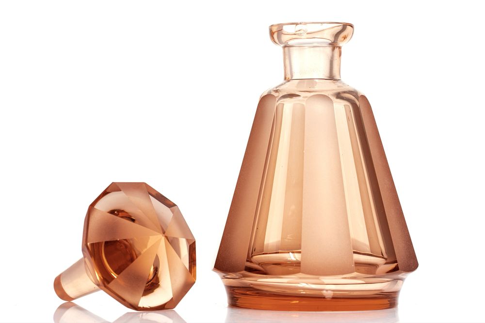 Piękna Rozalinowa / łososiowa karafka art deco Moser, Czechosłowacja