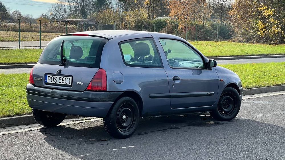 Renault Clio II • Automat • 2002 • 1.4 LPG/Benzyna