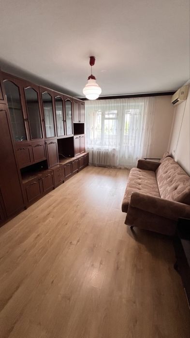 Продаж 2 к квартири Центр мiста