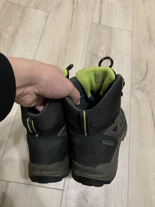 Трекінгові черевики welssenstein 40р оригінал