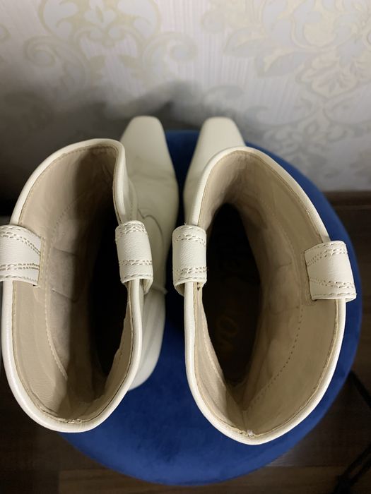 Козаки шкіряні Sam Edelman