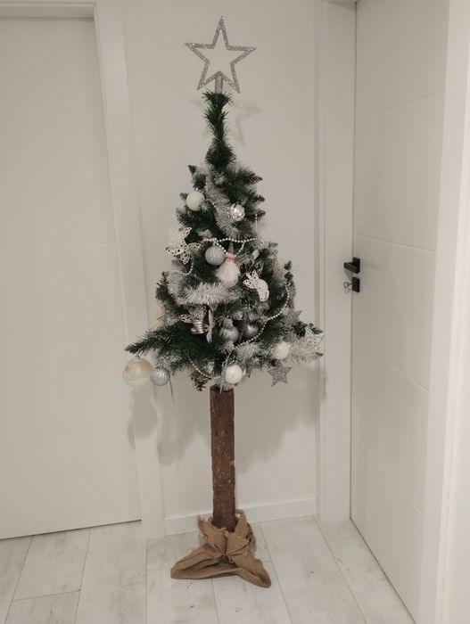 Sztuczna choinka na święta