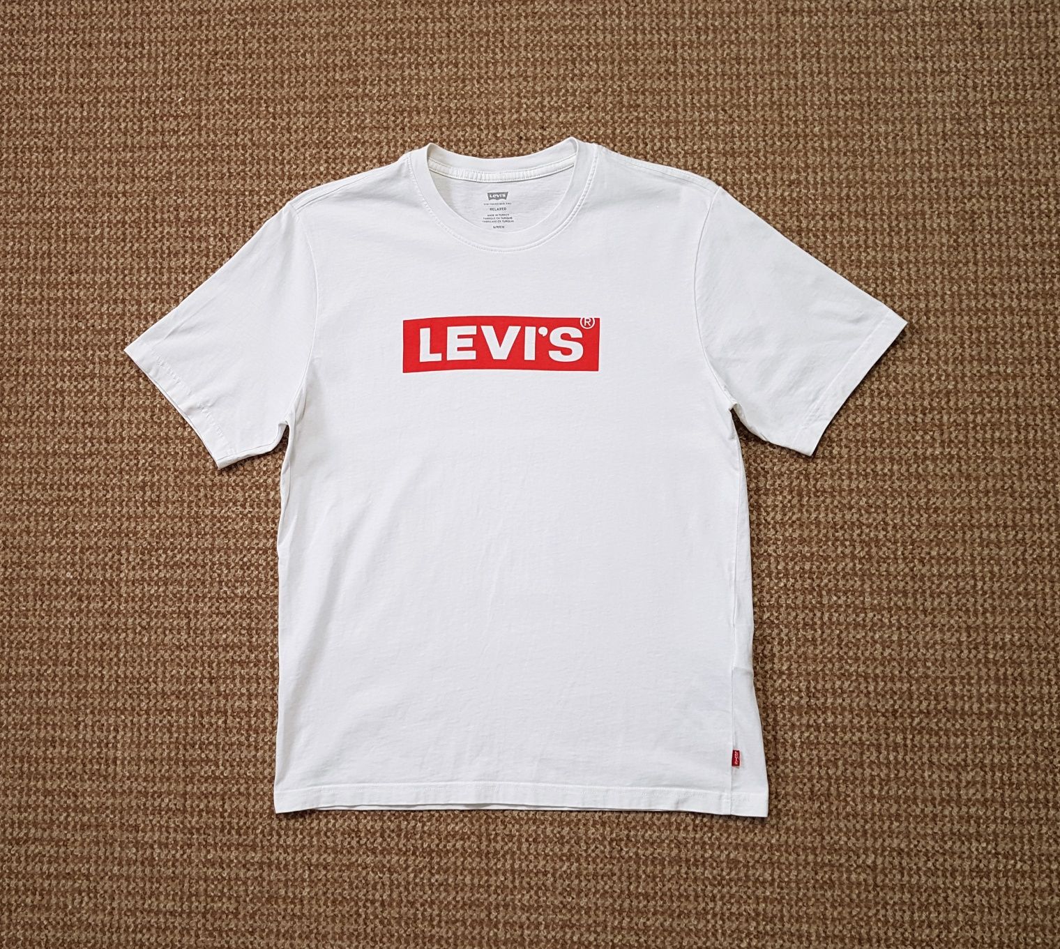 Levi's Box Tab Logo Relaxed Fit футболка оригинал S