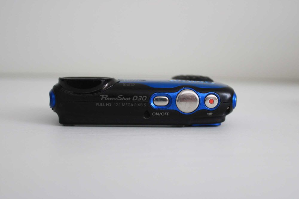 Canon Powershot D30 (avariada, para peças)