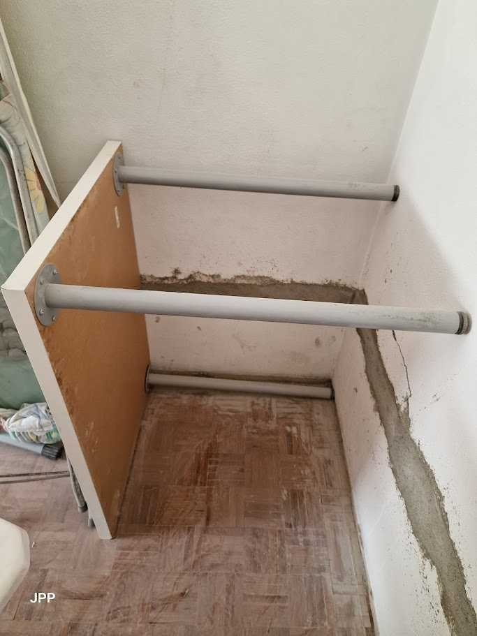 Recheio de casa - Lote para venda Feira da Ladra / Bagageira