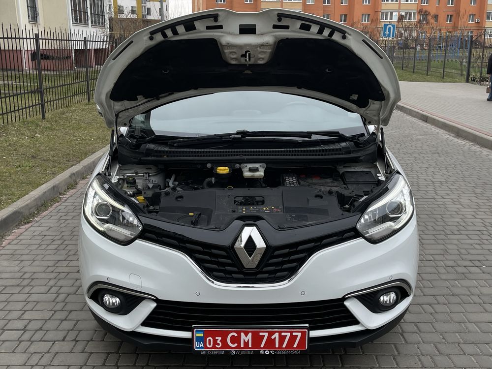 Свіжопригнаний автомобіль з Швейцарії Renault Grand Scenic 4 2017p198к