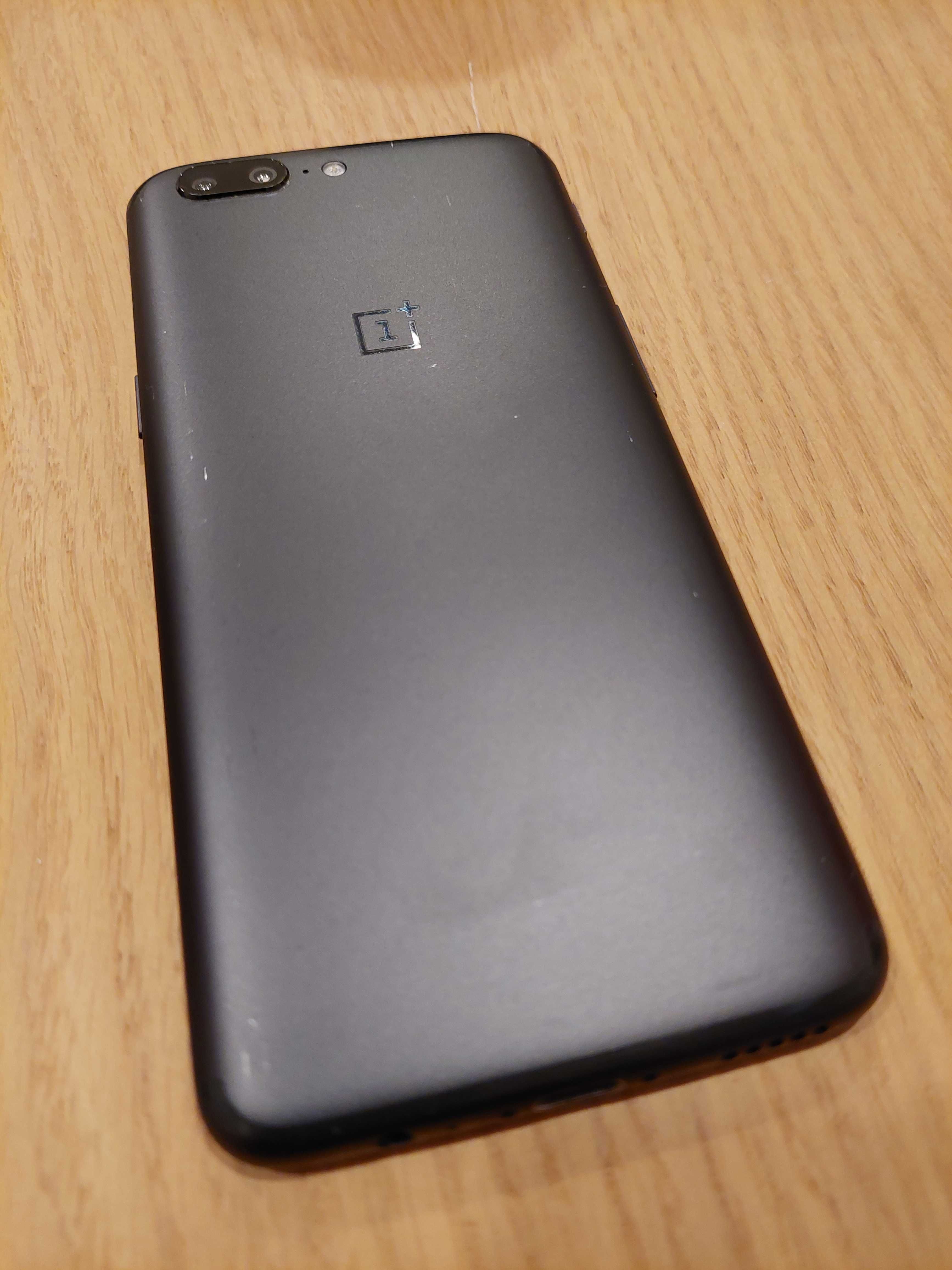 OnePlus 5 6GB+64G