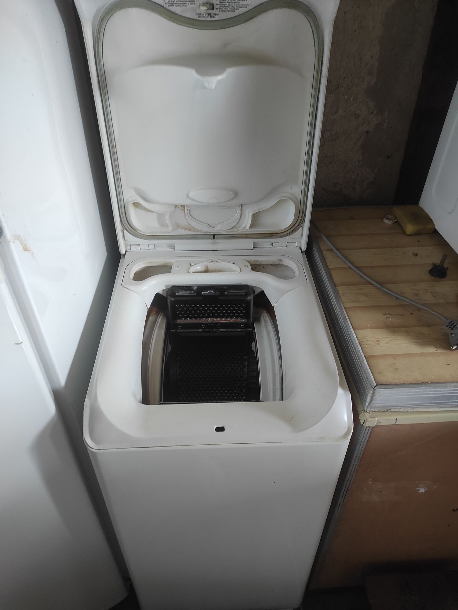 Продам стиральную машину автомат с верхней загрузкой