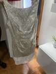 Vestido com brilhos dourados tam M
