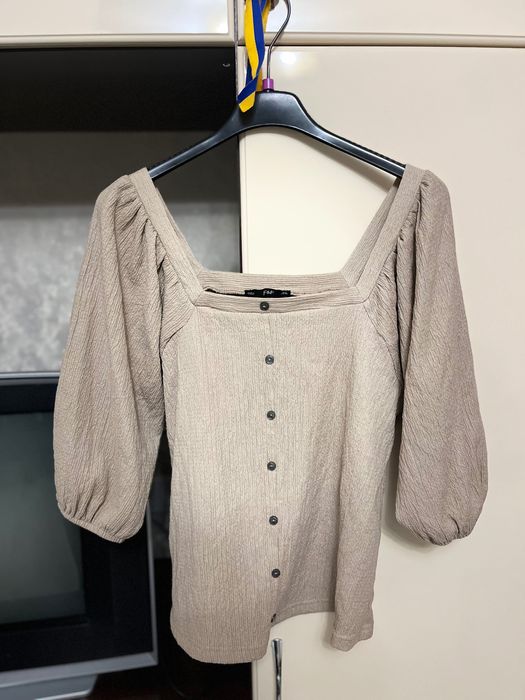 Блуза бежева F&F НОВА