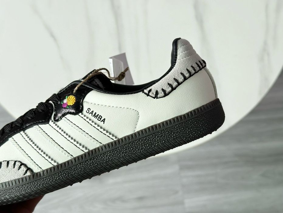 Adidas Samba OG "Dia dos Mortos - Branco"