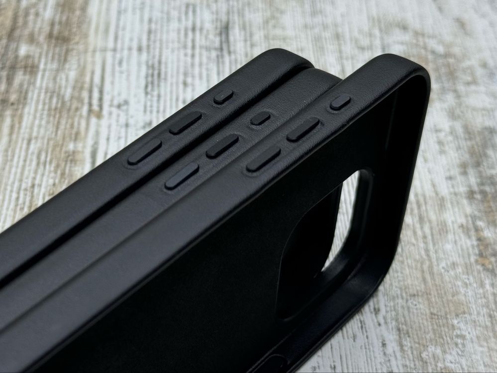 Чехол кожа Leather Case на iPhone 16 Pro Max/ 16 Pro/ 16