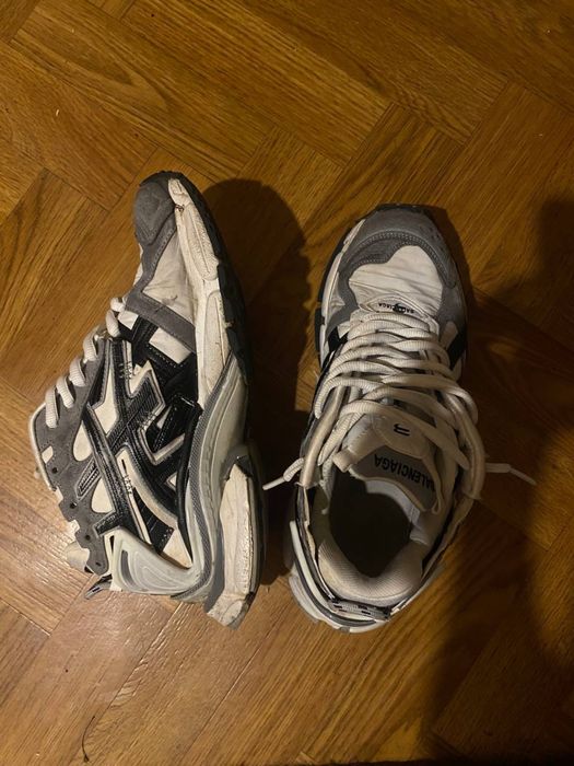 Balenciaga runner.