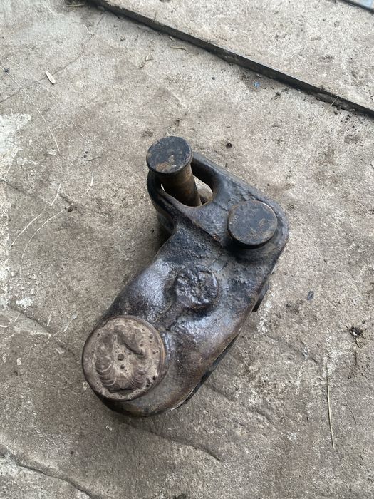 Запчастина на тракор