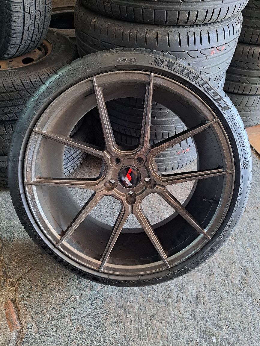 Jante  Japan Racing  5x112