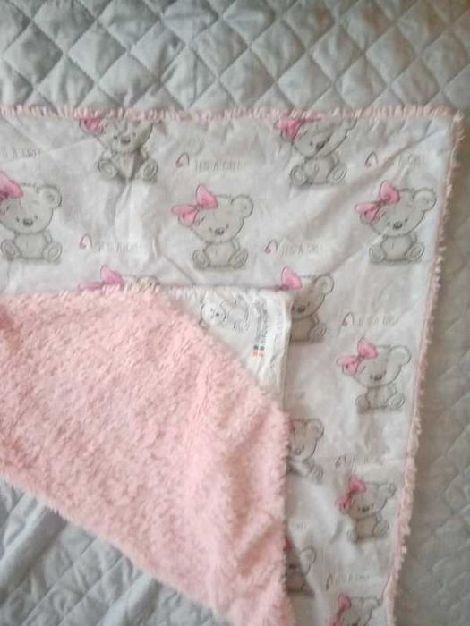 Kocyk 80cm na 75cm mięciutki w dotyku