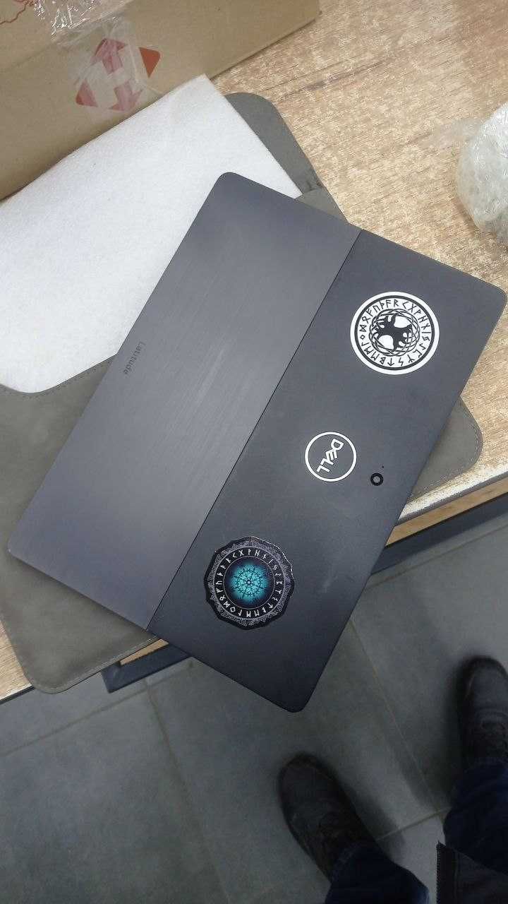 Планшет Dell Latitude 5285, i7-7600U/16GB/256GB SSD