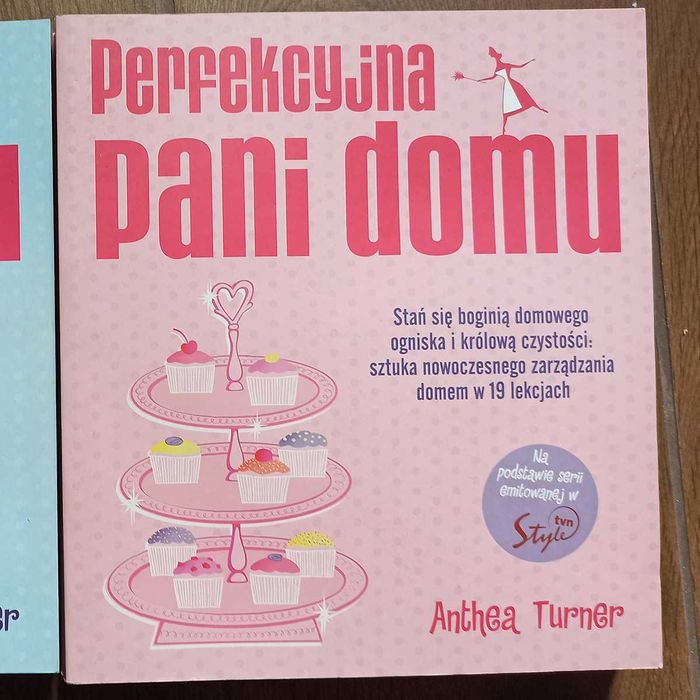 Książka "Perfekcyjna pani domu", Anthea Turner
