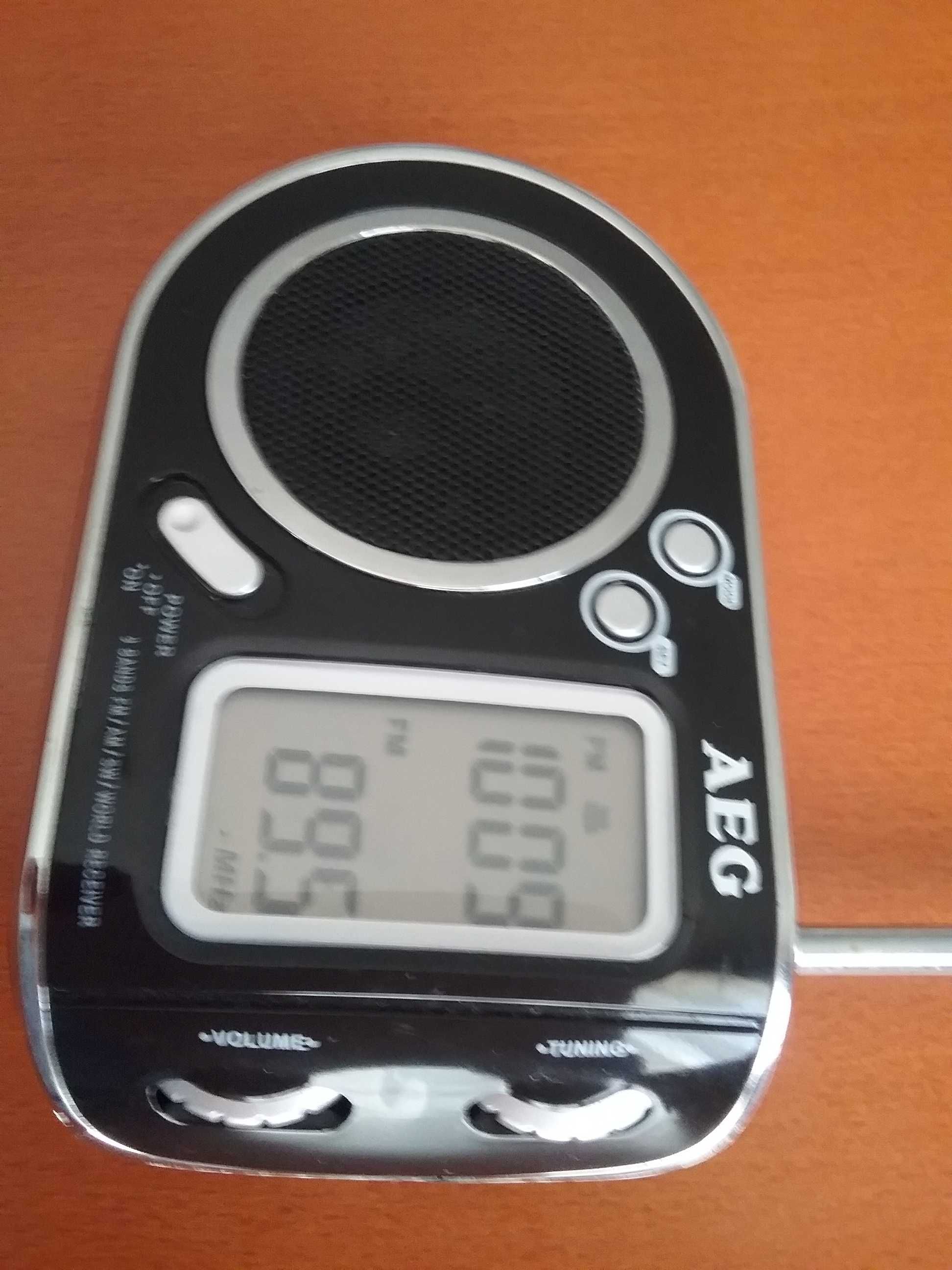 Radio de bolso AEG