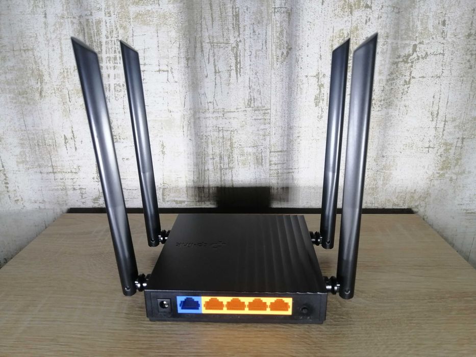 Гігабітний дводіапазонний WI-FI роутер TP-Link Archer A64. Проблемний.