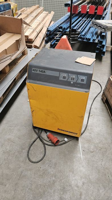 Jungheinrich SLT 100 JH ładowarka,prostownik do wózków. Trakcyjnych