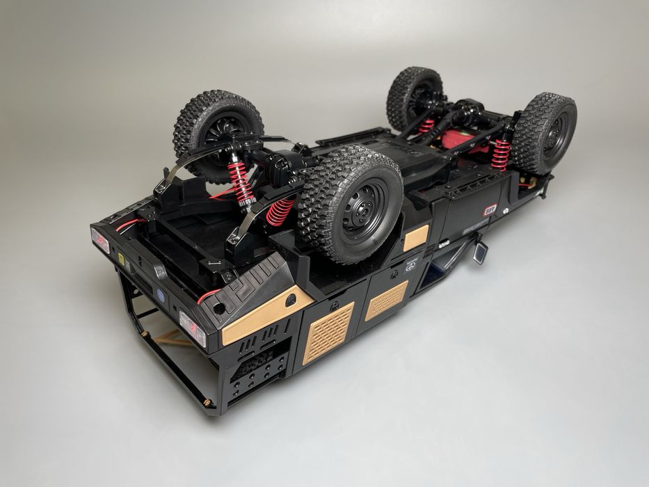 Радиоуправляемая машинка на радиоуправлении на радіокеруванні Джип