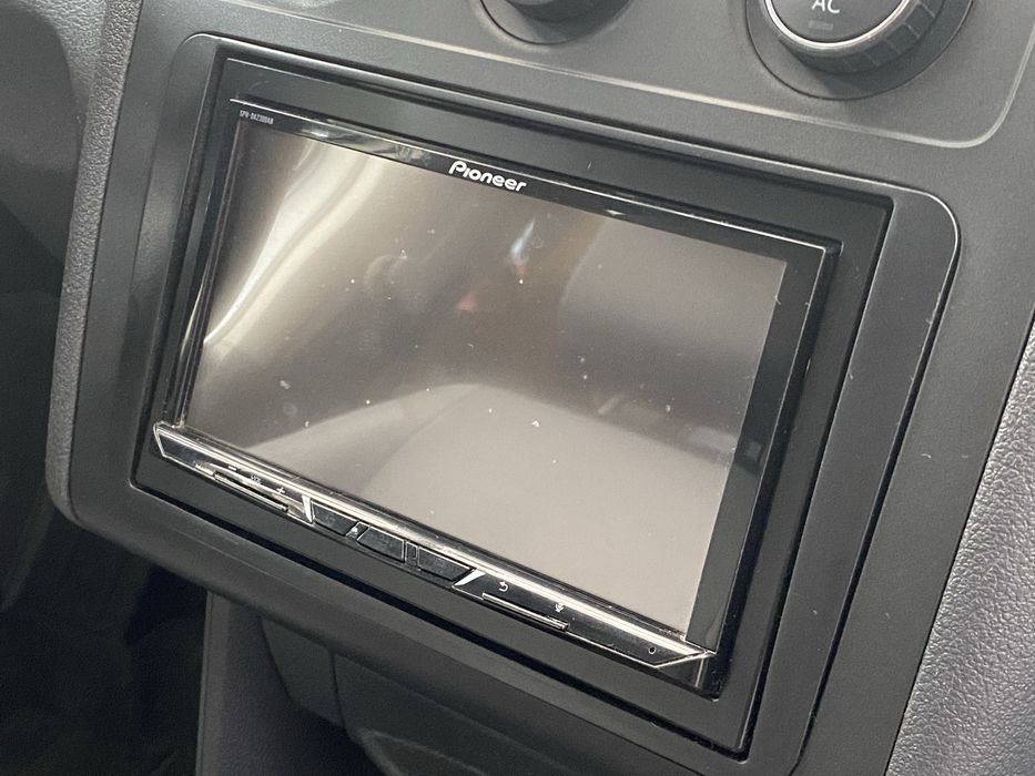 Pioneer SPH-230DAB Carplay Wi-Fi VW Seat Skoda