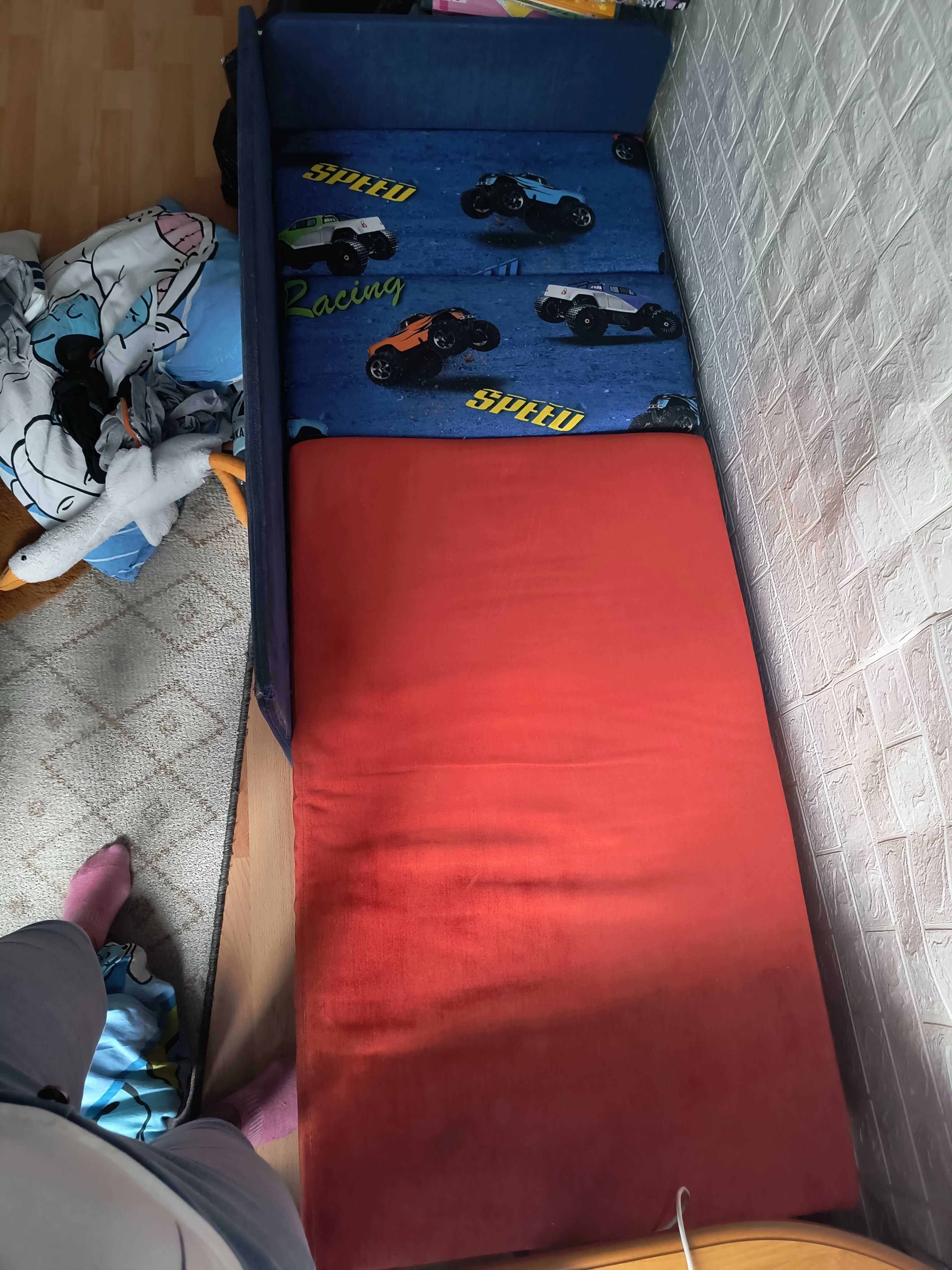 Sprzedam kanapę jednoosobowa
