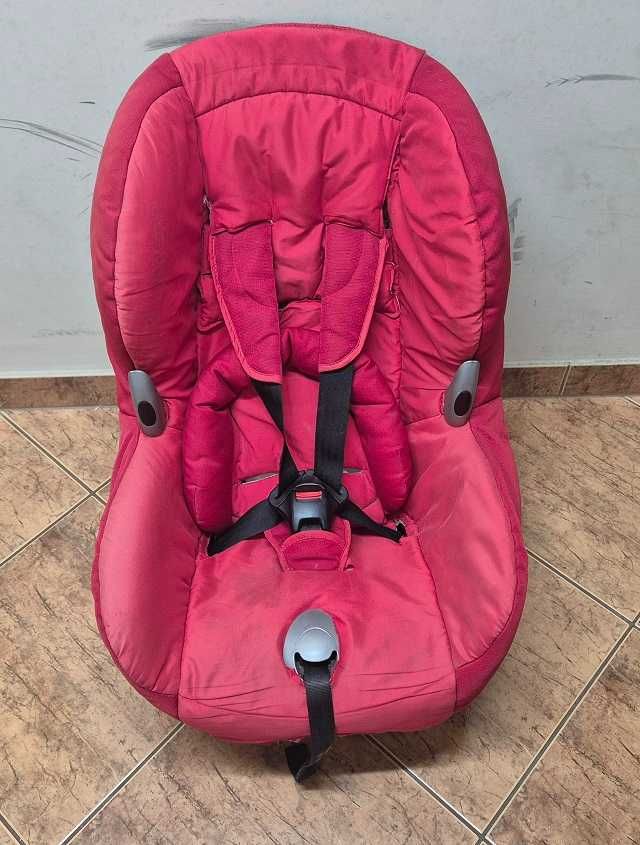 Fotelik samochodowy MAXI Cosi Priori 9-18 kg / red