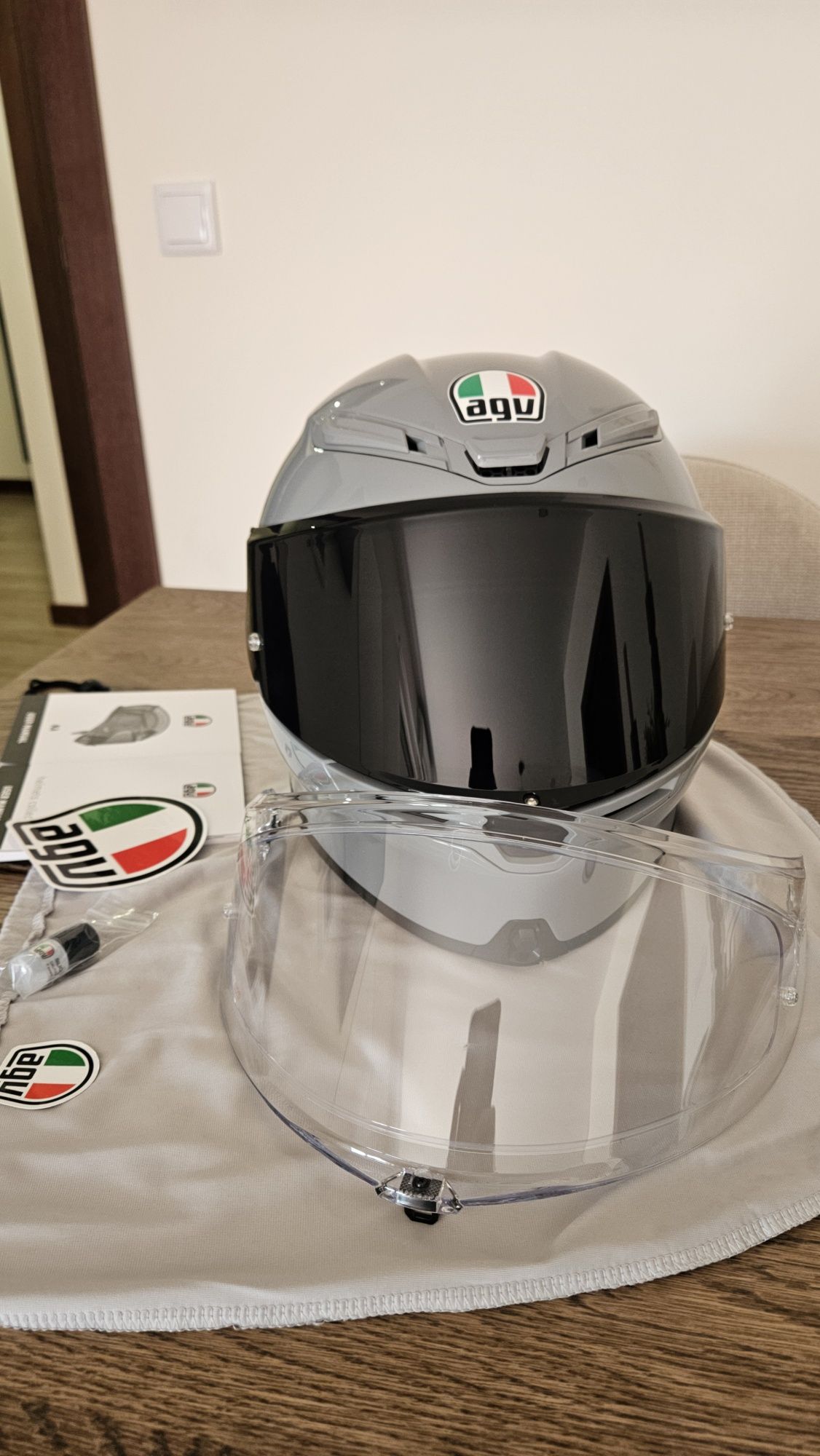 Capacete mota AGV K6