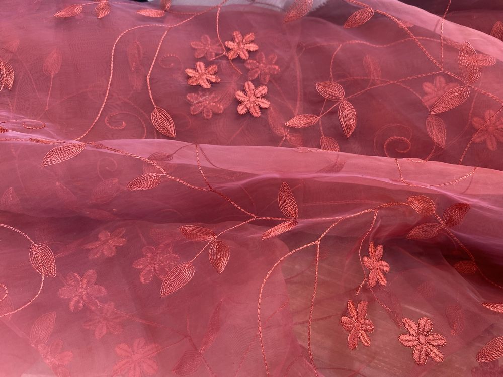 Material organza hawtowana kolor cegla
