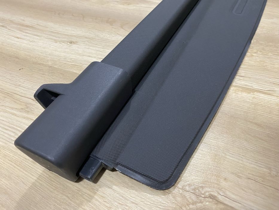 Шторка багажника Volkswagen T5 T6 Multivan