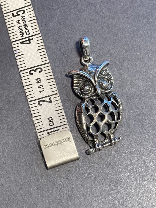 Srebrny wisiorek sowa