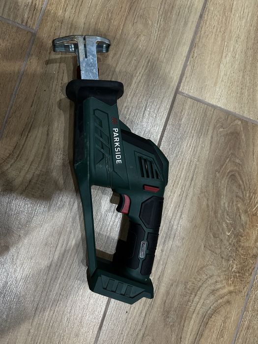 Parkside PASA 20-Li A1 piła szablasta