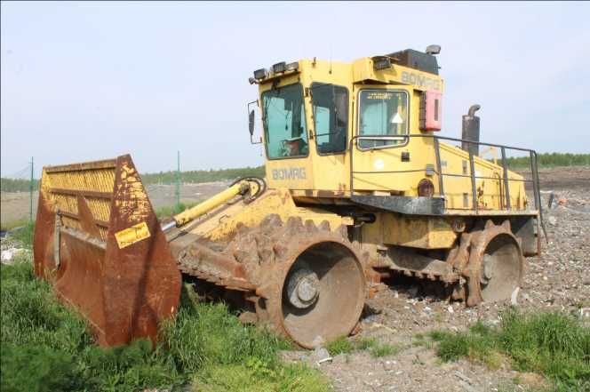 Zagęszczarka do odpadów Bomag BC672RB