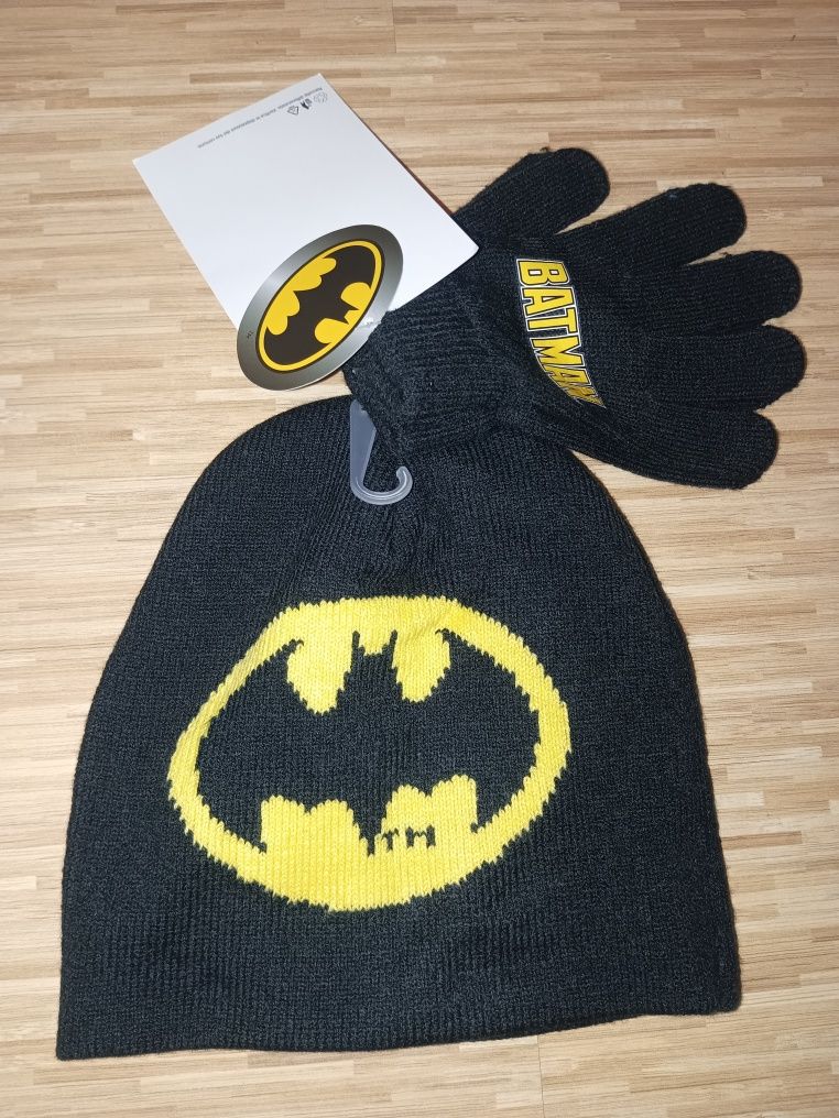 Komplet chłopięcy czapka+rękawiczki Batman 2-3 latka