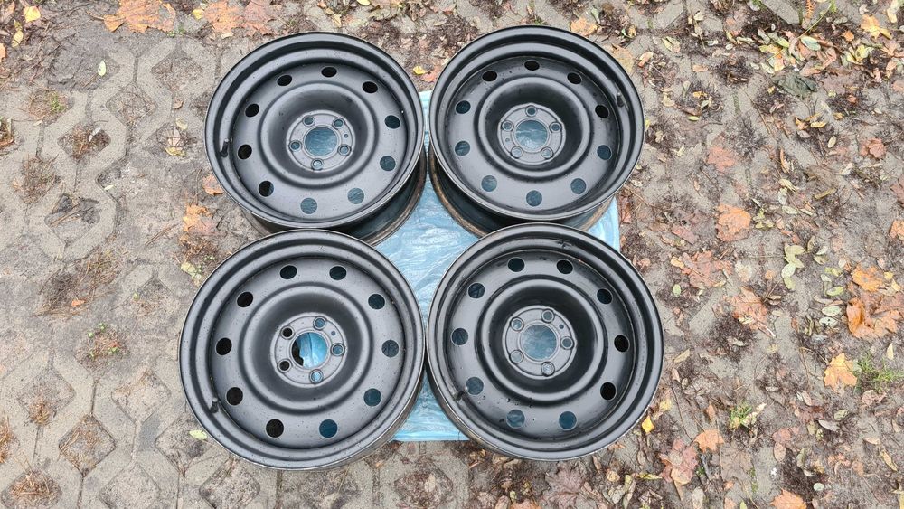 Felgi stalowe oryginalne chrysler dodge R17