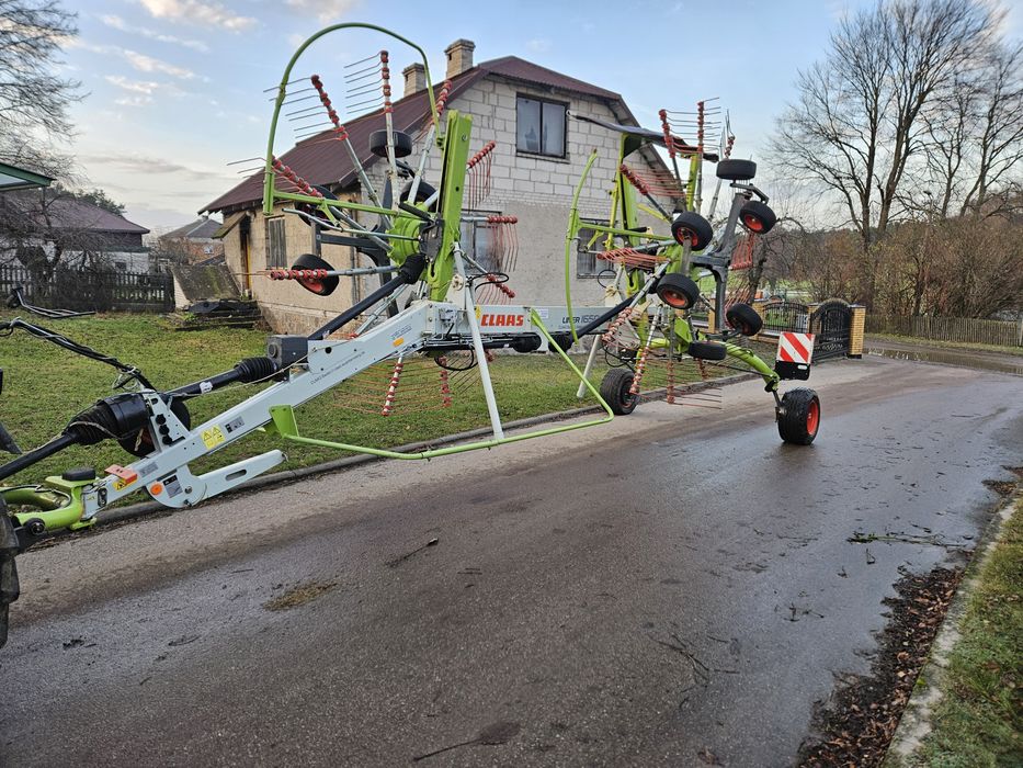 Zgrabiarka dwugwiazdowa CLAAS Liner 1650 Twin  z Niemiec 1750, 2900