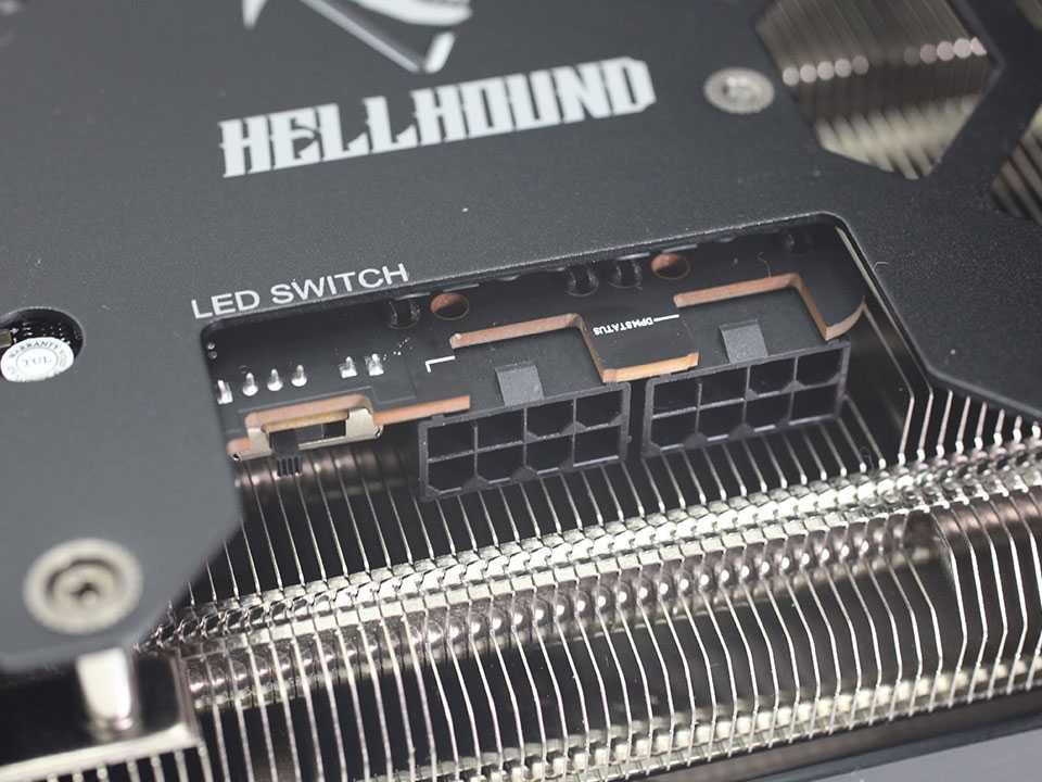 Amd Radeon RX 7800 XT Hellhound OC 16GB GDDR6