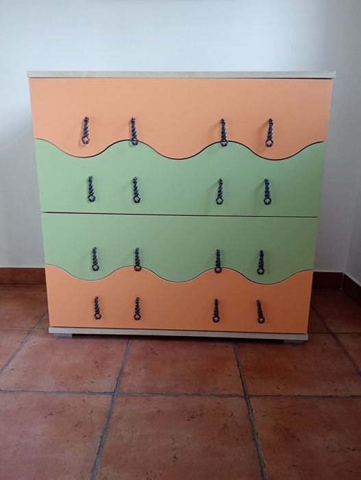 Do sprzedania komoda szer.82 wys.80 gł.42
