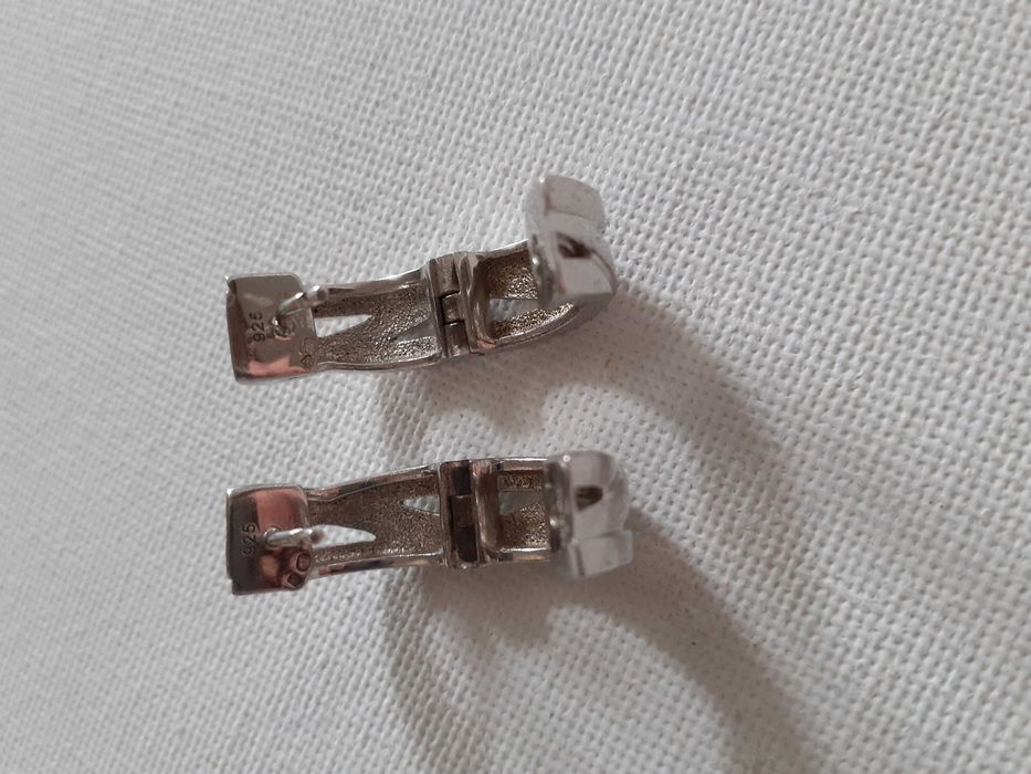 Brincos vintage prata maciça e zircónias ESPRIT