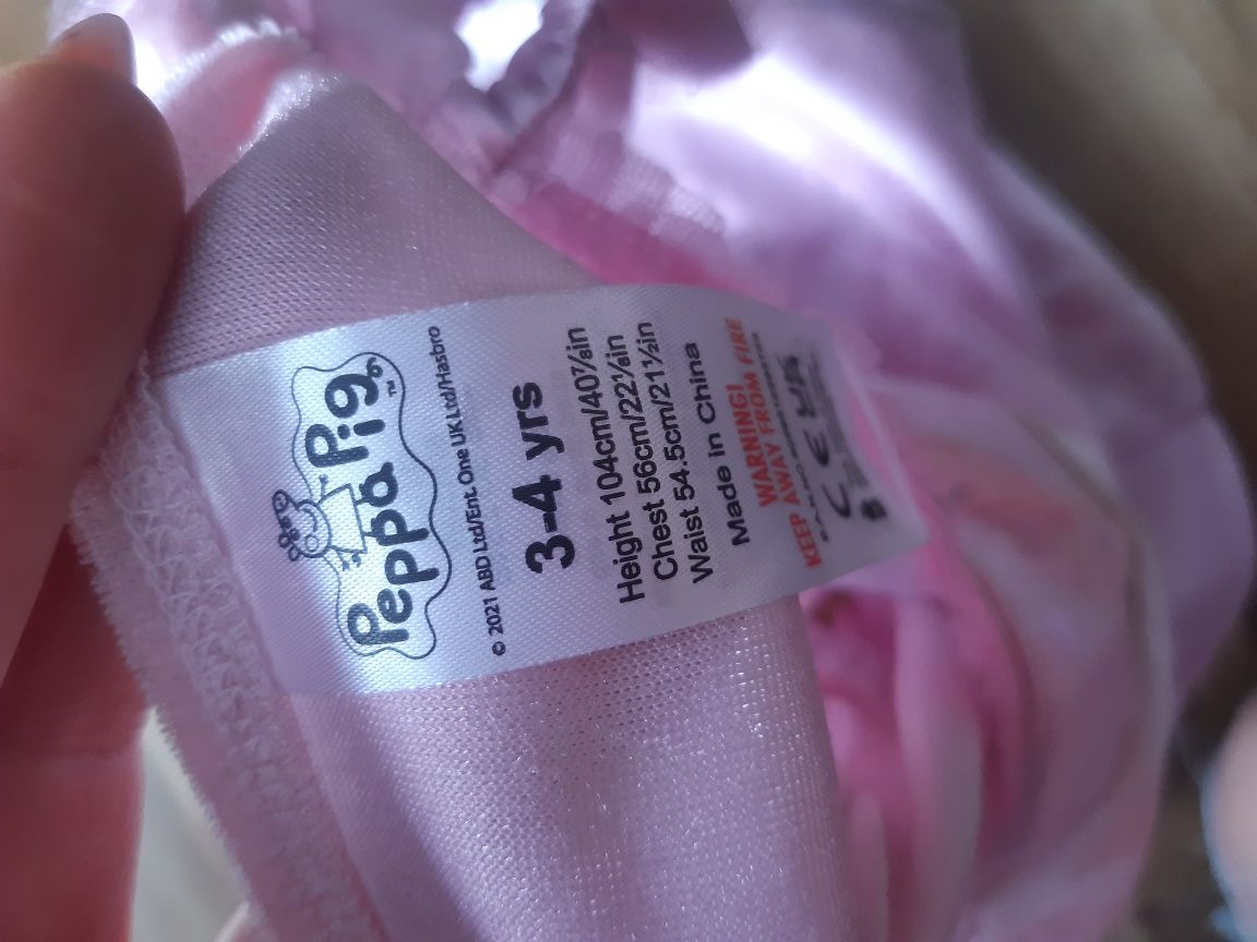 Świnka Peppa 104 przebranie różowa sukienka Wróżka 3 4 peppa pig bal