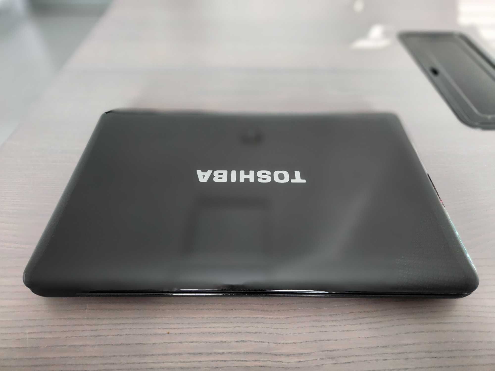 Laptop TOSHIBA Satellite L650-1NC (Intel Core i5, 4GB RAM, 160GB HDD)