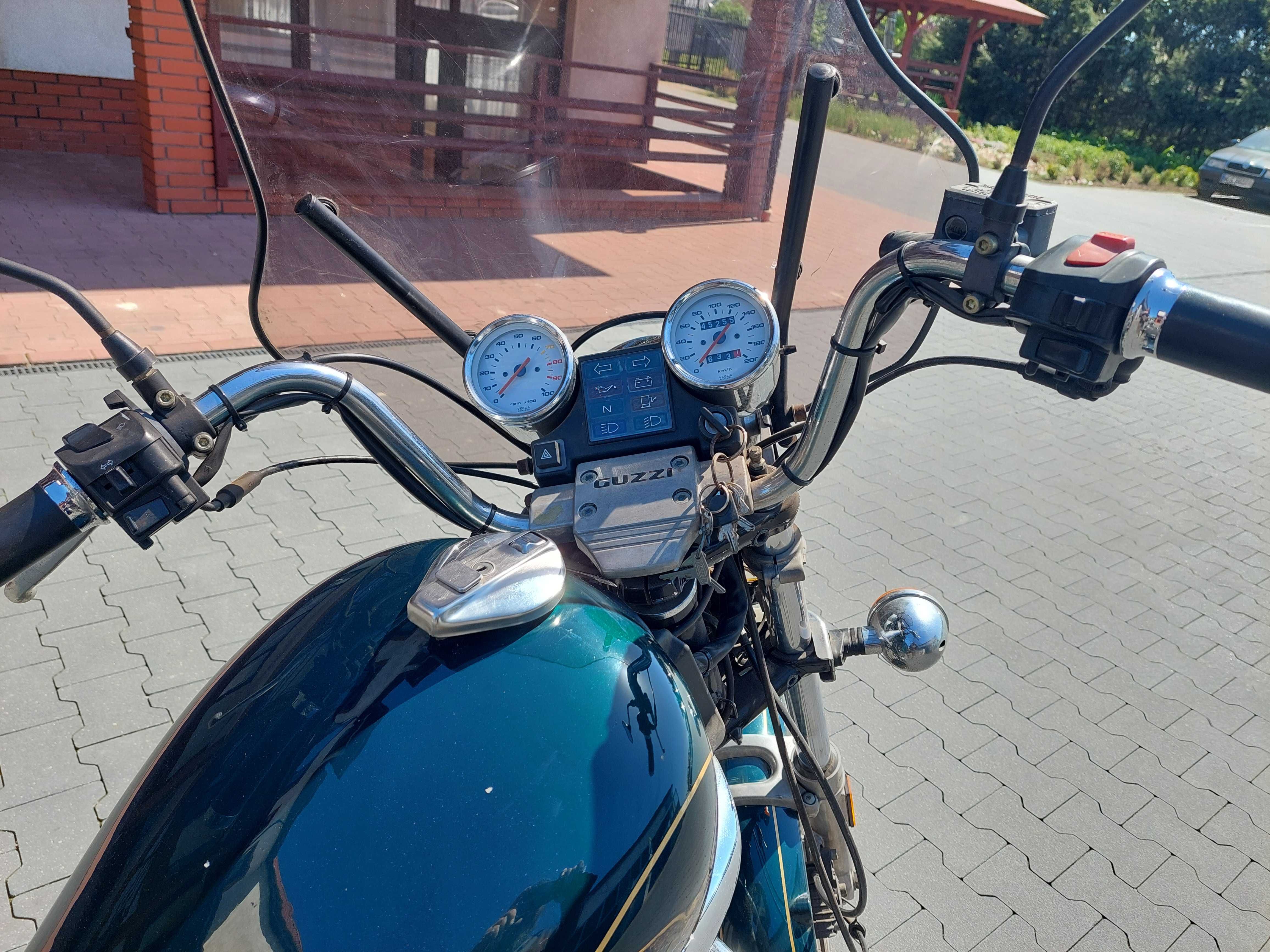 Moto Guzzi Nevada 350