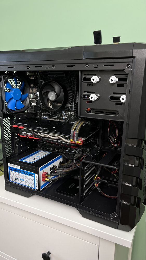 Komputer gamingowy | Ryzen 5 1600 | GTX 1070 Ti | 16GB RAM | SSD 256GB
