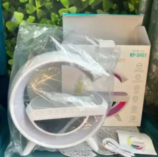 Годинник та RGB нічник з зарядкою для телефону, Bluetooth колонка.