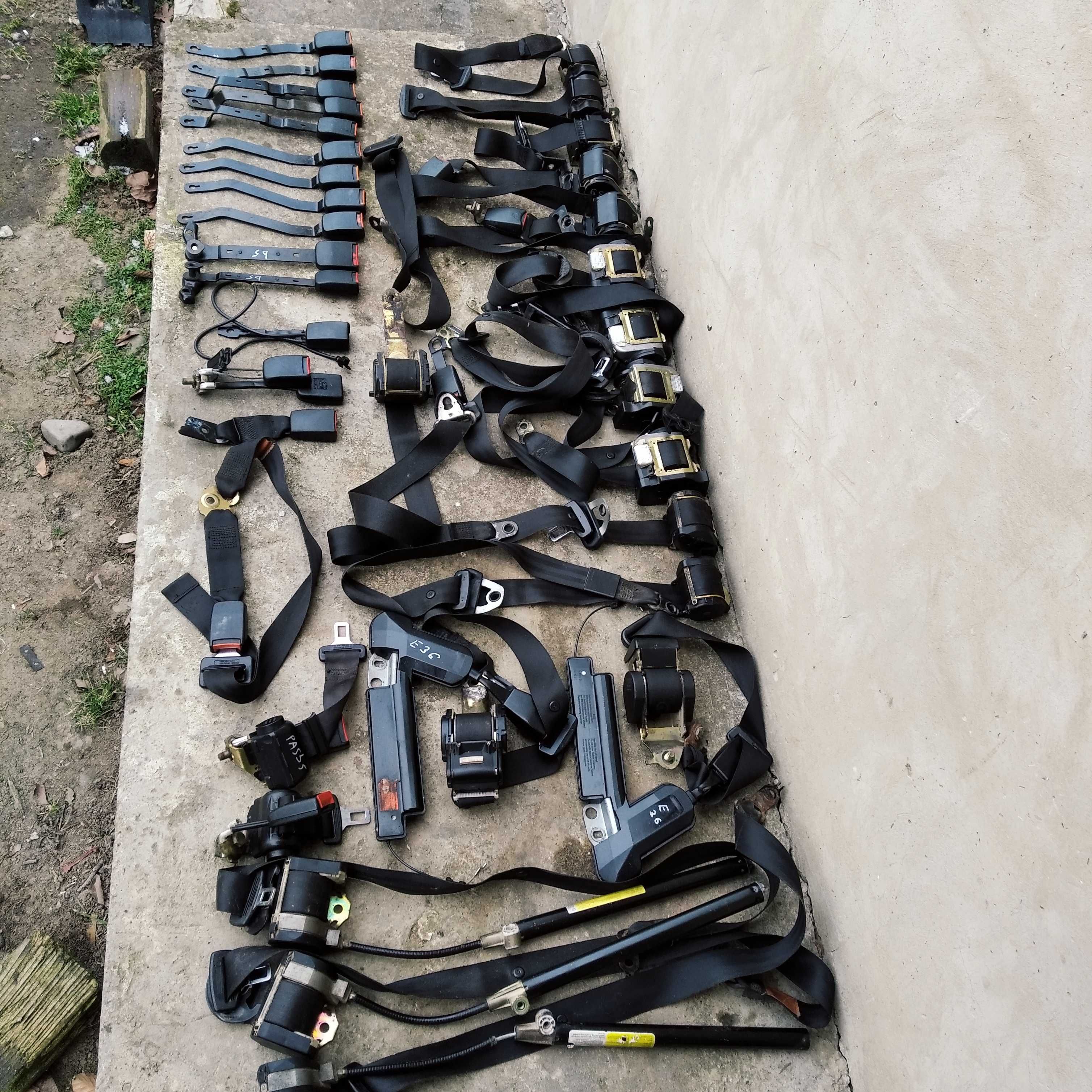 Підберемо ремінь безпеки Т4 Віваро Баггі Гольф Пассат Бмв Ауді Ваз Заз
