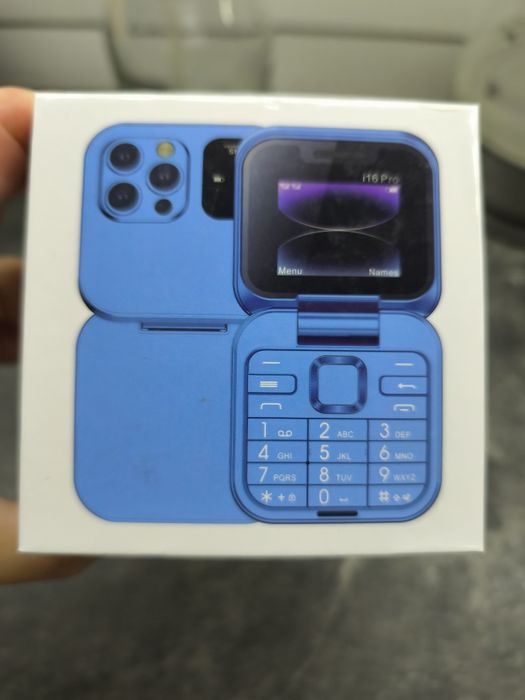 Mini telefon komórkowy