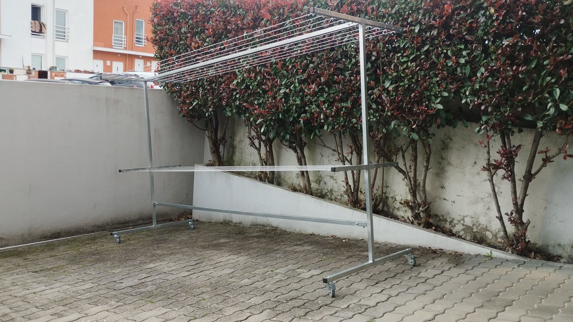 Estendal em ferro galvanizado